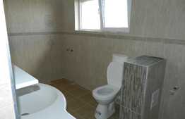 Duplex de vanzare 100 mp, teren de 151 mp, zona de case cu acces restrictionat!