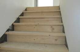 Casa individuala cu 4 camere, 130 mp, teren de 300 mp! Zona usor accesibila!