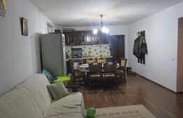 Apartament  3 camere, 68 mp! Parcare! Boxa la subsol de 13 mp! Zona Terra!