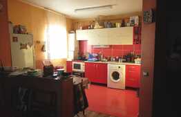 De vanzare apartament cu 2 camere, 52 mp! Zona strazii Stejarului!