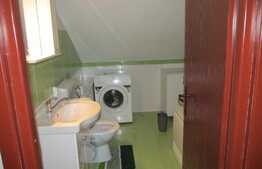  Vanzare 2 camere, 51 mp! Complet mobilat si utilat! A.C! Zona strazii Florilor!