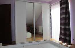  Vanzare 2 camere, 51 mp! Complet mobilat si utilat! A.C! Zona strazii Florilor!