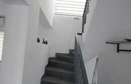 Casa pentru birouri sau de locuit in Iris