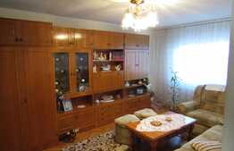 Vanzare  3 camere decomandate, 65,47 mp, 2 boxe subsol, zona Kaufland