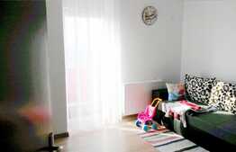 Apartament 3 camere, 75 mp, garaj, zona strazii Lunii