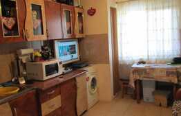 Garsoniera 33 mp, parcare, zona Terapia