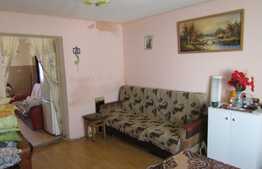 Garsoniera 33 mp, parcare, zona Terapia