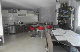 Casa individuala 250 mp, teren de 400 mp! Finisaje lux! Zona de case!