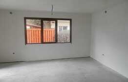 De vanzare casa individuala, 132 mp, teren de 365 mp! Zona de case!