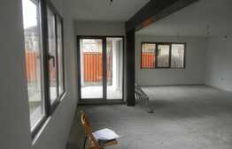 De vanzare casa individuala, 132 mp, teren de 365 mp! Zona de case!