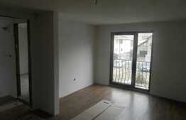 De vanzare casa individuala, 132 mp, teren de 365 mp! Zona de case!