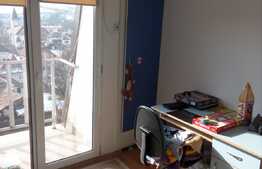 3 camere, 58 mp, parcare, boxa la subsol, zona Restaurantului Regal