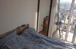 3 camere, 58 mp, parcare, boxa la subsol, zona Restaurantului Regal