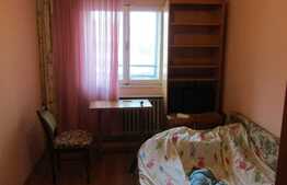 Vanzare apartament 3 camere, 65 mp, decomandat, zona Kaufland