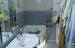 Vanzare apartament 3 camere, 74 mp, boxa subsol, zona Calea Dorobantilor