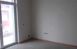 Triplex de vanzare, 120 mp, teren de 150 mp! Zona de case!