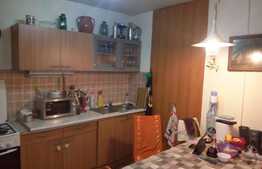 Apartament 3 camere, 64 mp, decomandat, parcare, boxa la subsol, zona Casa Radio