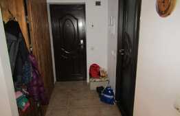 Mansarda inalta 2 camere, 49 mp! Mobilat si utilat! Parcare! Zona strazii Porii!