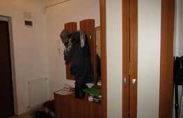 Garsoniera confort sporit, 40 mp, balcon, zona strazii Eroilor! Cu parcare!