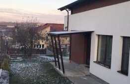 Casa individuala 157 mp, teren 718 mp, front 15 ml, zona linistita de case!