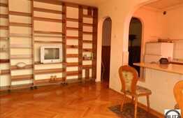 De vanzare apartament cu 3 camere , 72 mp, bloc izolat termic, zona tarnita