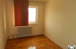 De vanzare apartament cu 3 camere , 72 mp, bloc izolat termic, zona tarnita