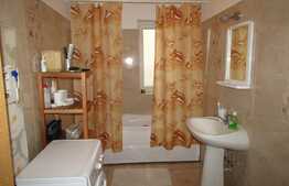 2 camere, 58 mp! Complet mobilat si utilat! Parcare! Zona strazii Florilor!