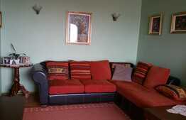 Apartament 3 camere, 67 mp, decomandat, garaj, boxa, zona Piata Cipariu