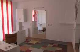 2 camere, 51 mp, decomandat, pretabil si pentru actvitati comerciale, zona Porii