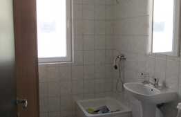 2 camere, 51 mp, decomandat, pretabil si pentru actvitati comerciale, zona Porii