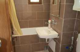 Apartament 2 camere, 52 mp, decomandat, parcare, boxa, zona strazii Donath
