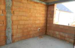 Vanzare duplex semifinisat, 120 mp utili, teren de 250 mp! Zona usor accesibila