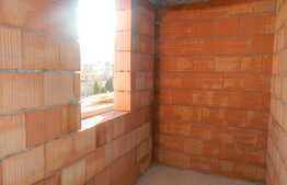 Vanzare duplex semifinisat, 120 mp utili, teren de 250 mp! Zona usor accesibila