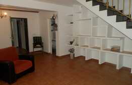 Triplex de 84 mp, 3 camere, 50 mp de teren! Zona usor accesibila!