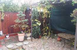 Triplex de 84 mp, 3 camere, 50 mp de teren! Zona usor accesibila!