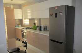 Apartament cochet cu 3 camere, etaj intermediar, zona Porii! Mobilat modern!