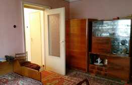 De vanzare apartament 2 camere, 48,28 mp, zona strazii Paris