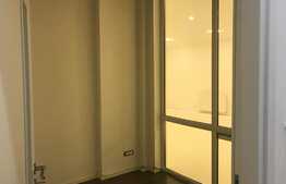 Spatiu elegant, echipat si utilat pentru clinica stomatologica, 200 mp