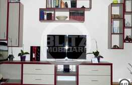 Apartament cu 3 camere de vanzare, decomandat, in imobil izolat