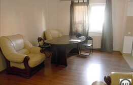 Vanzare 2 camere, 55 mp, zona Grand Hotel Italia, imobil tip vila