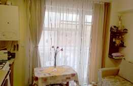 Garsoniera 32 mp, decomandata, parcare, zona strazii Calea Baciului