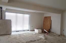 Spatiu comercial de vanzare, 92 mp, open space, parcare, zona Leroy Merlin