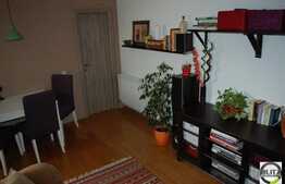 De vanzare 3 camere, 60 mp utili, in zona strazii Stejarului