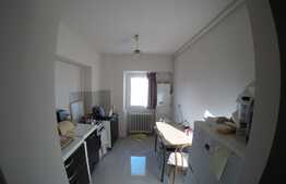 De inchiriat apartament 2 camere, 54 mp, decomandat, zona Piata Marasti