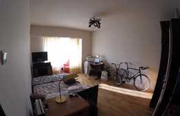 De inchiriat apartament 2 camere, 54 mp, decomandat, zona Piata Marasti