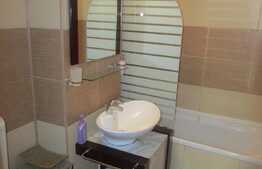 2 camere, 61 mp, decomandat, parcare, zona Hotel Golden Tulip