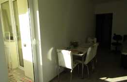 Vanzare apartament 2 camere, 42 mp! Parcare! Zona strazii Tineretului!