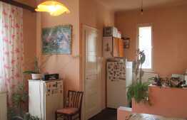  2 camere, 80 mp utili, boxa la subsol, zona Casa de Cultura a Studentilor