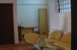 Spatiu 56 mp utili in finisat modern, mobilat, zona 21 Decembrie 1989