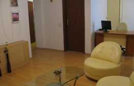 Spatiu 56 mp utili in finisat modern, mobilat, zona 21 Decembrie 1989